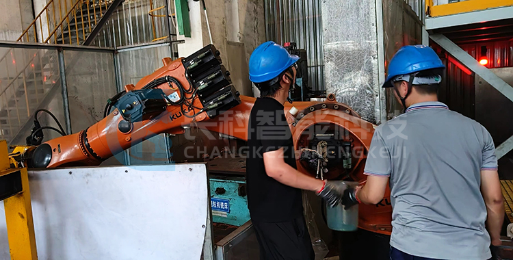 庫卡機器人KR470-2 PA/FLR KR360 R2830保養