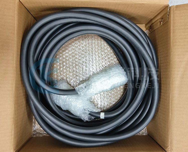 YASKAWA安川機器人動力線纜HW0273813-15